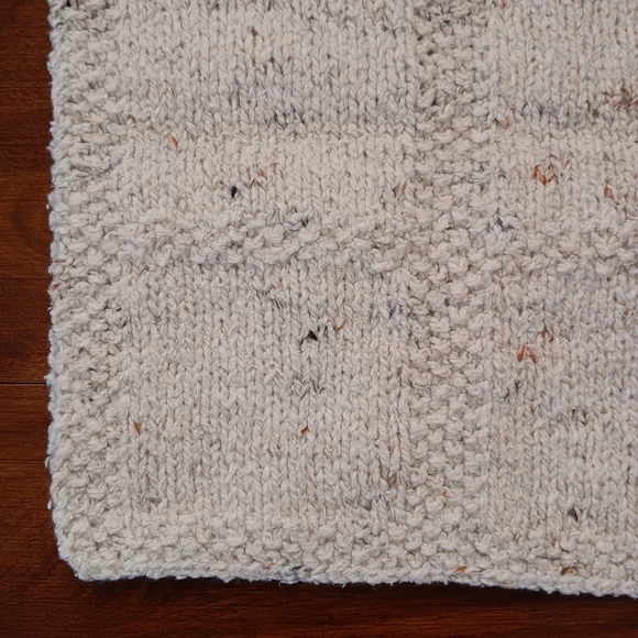 Hand Crafted Hand Knit Flecked Oatmeal Windowpane Cotton Blend Hand Towel - Picture 5 of 8